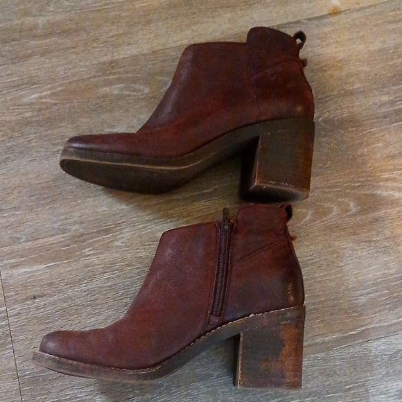Women's crown vintage leather Ankle boots size 8.5 - Picture 2 of 7